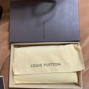 Louis Vuitton Zippy Damier Azur Wallet
